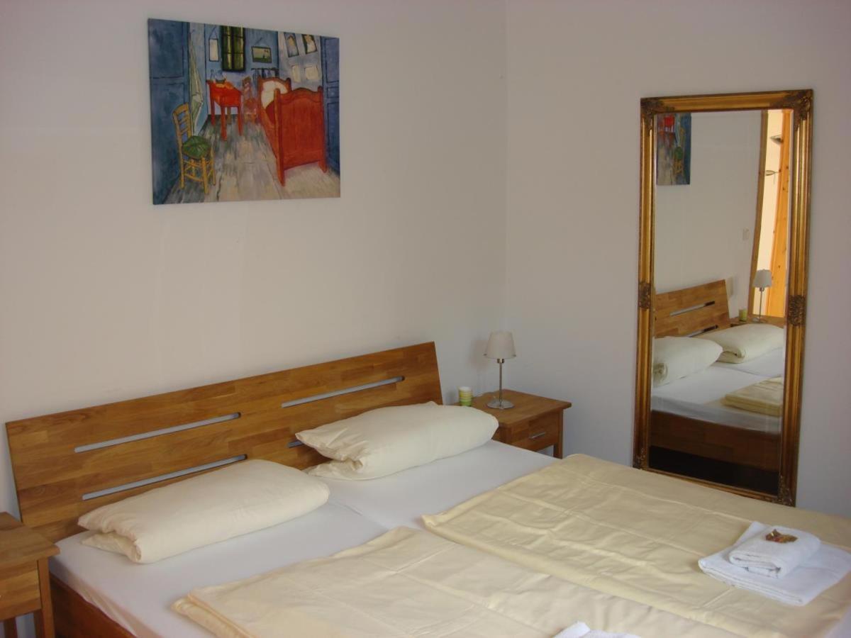 צל אן דר מוזל Mosel Ferienhaus Kleine Merle מראה חיצוני תמונה