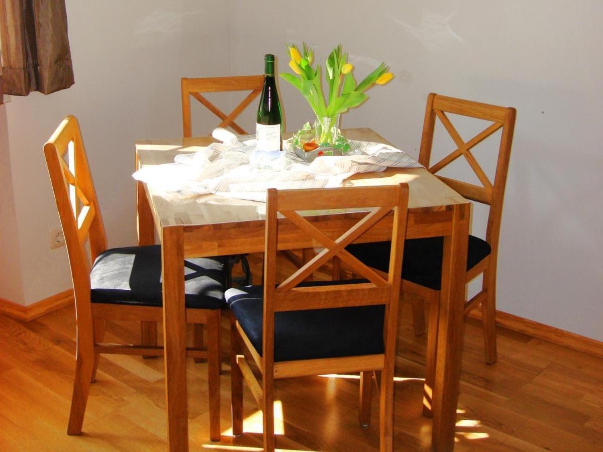 צל אן דר מוזל Mosel Ferienhaus Kleine Merle מראה חיצוני תמונה
