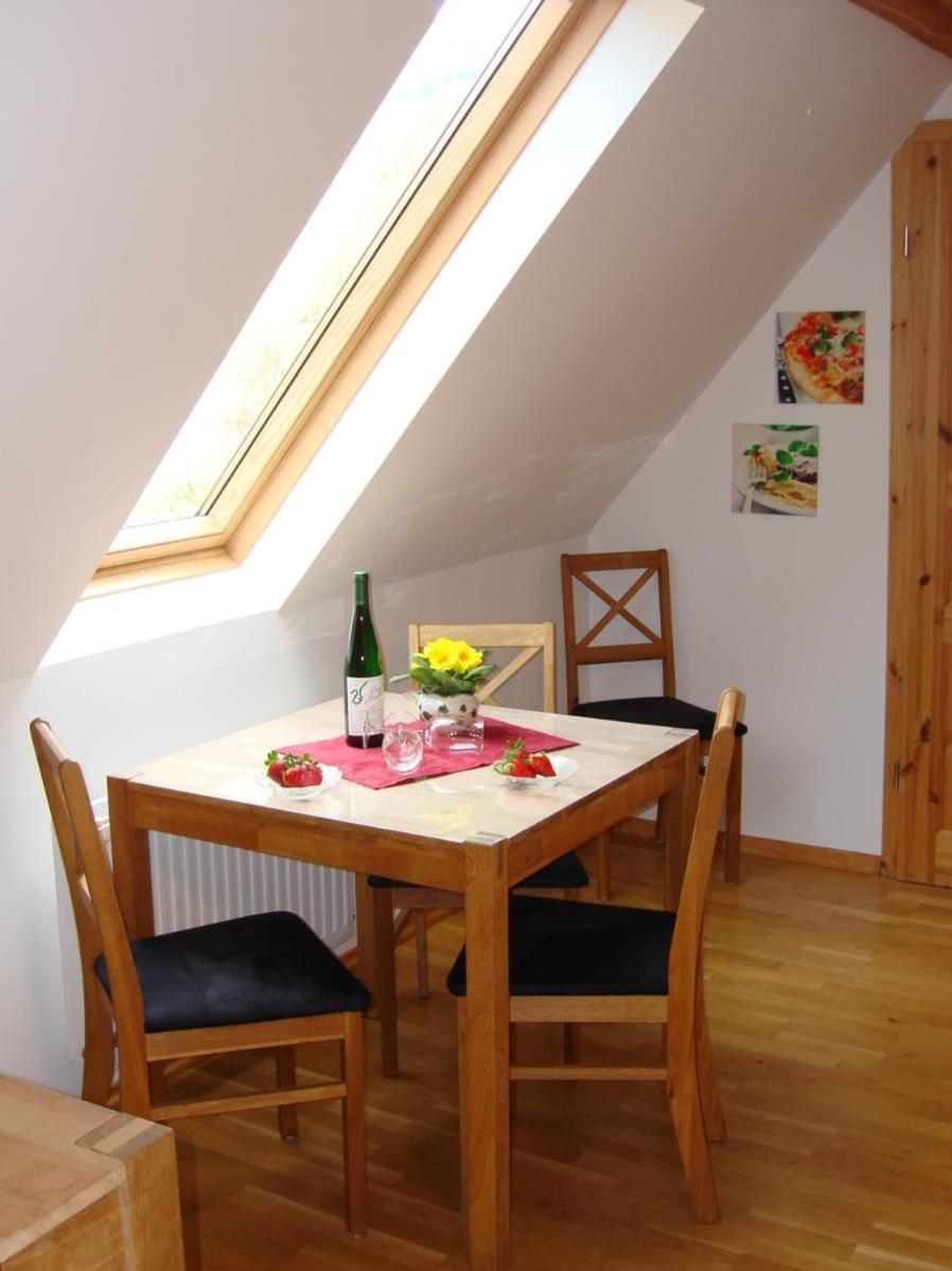 צל אן דר מוזל Mosel Ferienhaus Kleine Merle מראה חיצוני תמונה